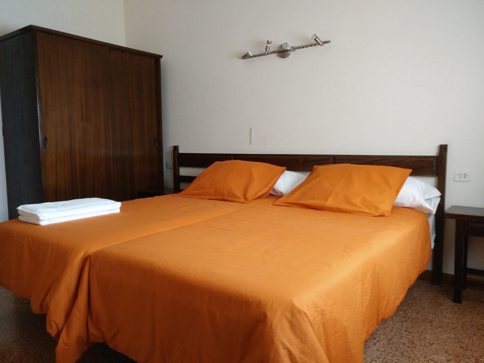 Hostal L'Esplai Viladamat Exteriör bild